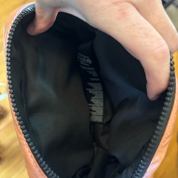 NWOT Free People Pink Iridescent Crossbody Bag SOLD OUT - Picture 8 of 9